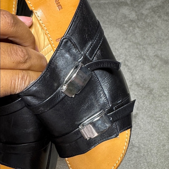 Robert Clergerie Black Leather Wedge Buckle Heel Size 10 - Picture 6 of 6